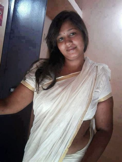 Tamil Aunty Hot Pics