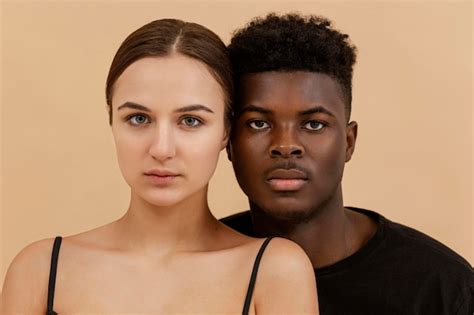 Free Photo Interracial Couple Portrait Close Up