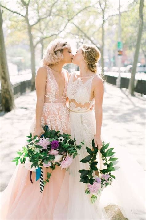 Beautiful Lesbian Wedding Styles And Dresses Canada Gay Weddings