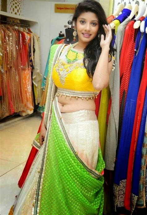shruthi navel show  south indian navels