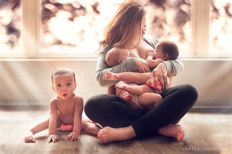 stunning photos of moms breastfeeding outside show nursing in public is ok bored panda