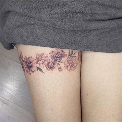 17 Best Sexy Thigh Tattoos Ideas And Designs For Women