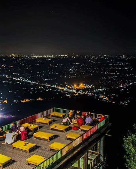 objek wisata malam  jogja sajikan pemandangan gemerlap lampu kota