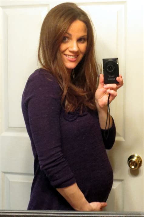 20 weeks pregnant with twins fit for motherhood