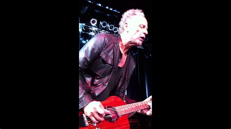 lindsey buckingham orgasmic guitar solo youtube