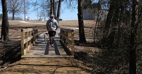 carthage moves   disc golf  lifestyles