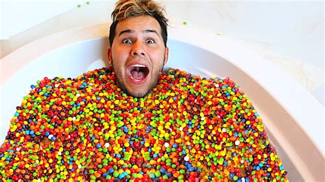 Orbeez Bath With Skittles 100 000 Skittles Youtube