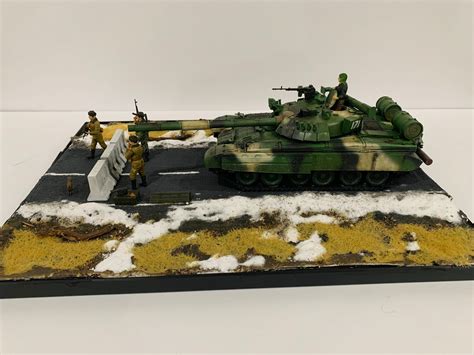 pro built diorama  tank   ud russiansoviet road barrier snow