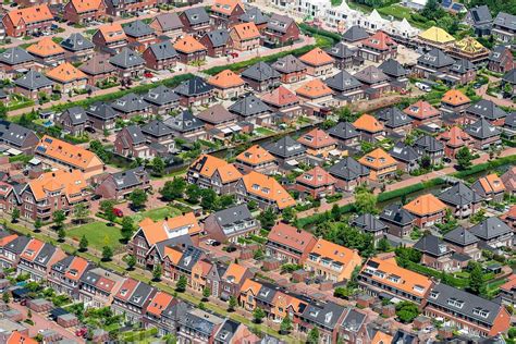 hollandluchtfoto berkel en rodenrijs luchtfoto overzicht dorp