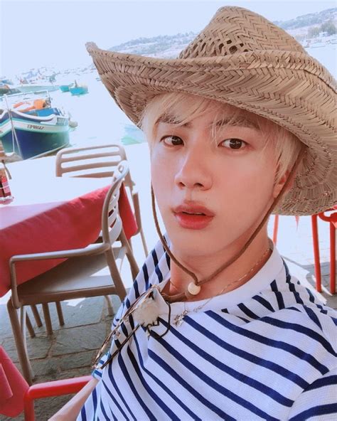 Bts Jin Relationship Status 2021 Here S Why Dynamite Singer Was