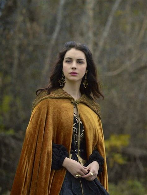 Adelaide Kane As Mary Queen Of Scots In Reign Tv Series