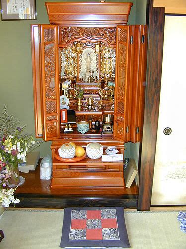 designs    butsudan shrine  home japan style