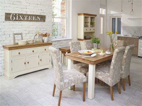 country cottage dining room farmhouse dining room wiltshire