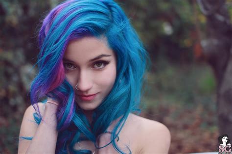 a girl with blue hair · free photo