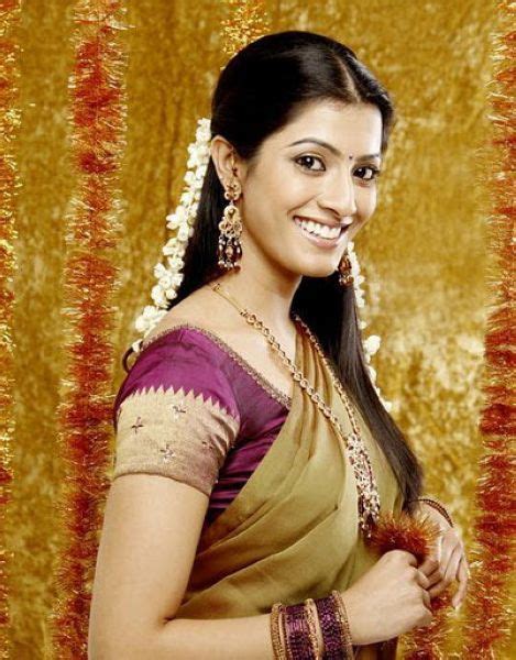 varalaxmi sarathkumar actress profile and biography hot sexy cute spicy unseen saree