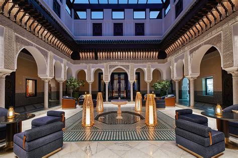 stay  la mamounia marrakechs palace hotel  anna delvey  inventing anna