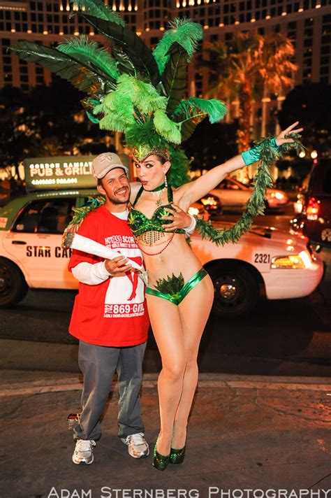 Las Vegas Street Performers And Entertainers Vegas Photography Blog