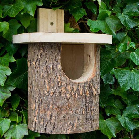 buy natural log robin nesting box  worm  turned revitalising  outdoor space