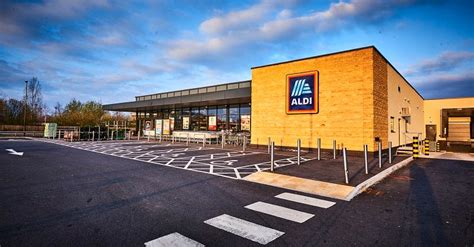 aldi  double uk store numbers    years