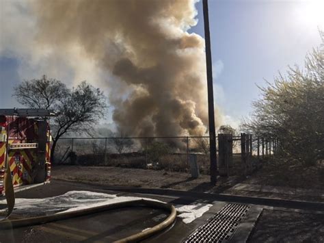 mobile home fire  tucsons west side  road closure local news tucsoncom