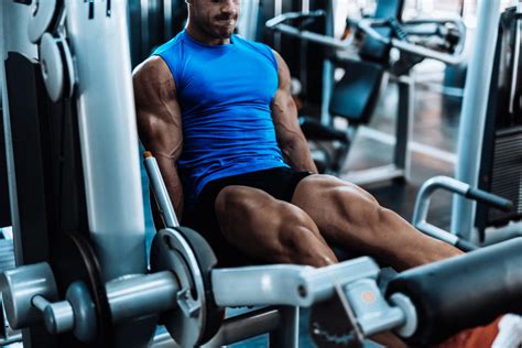 leg extension  move  strong quads mens journal