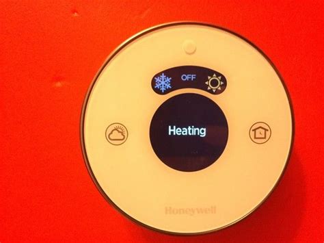 honeywell lyric smart thermostat review toms guide toms guide