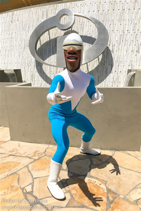 frozone at disney character central