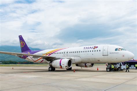 thai airways adds  thai smile airbus    fleet