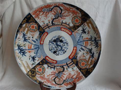 large imari antique porcelain plate marked fuki choshun japan   edo