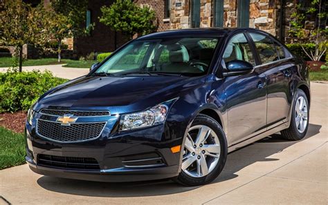 chevrolet cruze latest news reviews specifications prices    top speed