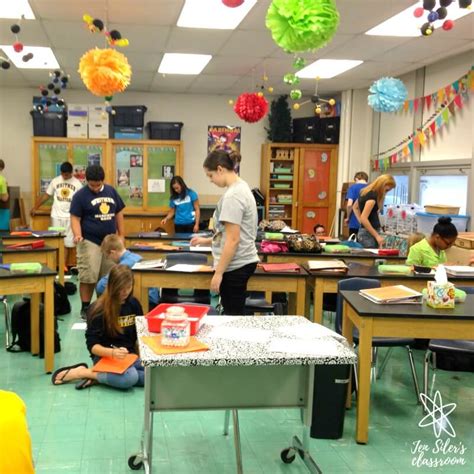 10 Simple Ways To Decorate Your High School Classroom Jen Siler S