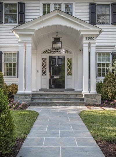 private residence colonial house exteriors colonial exterior portico design