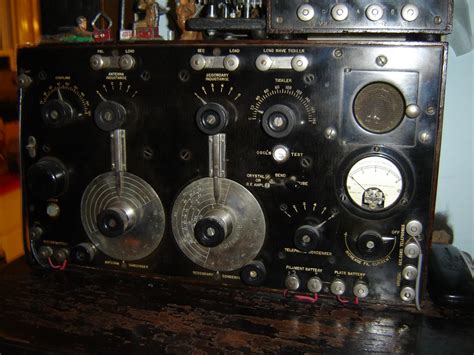 antique vintage radio