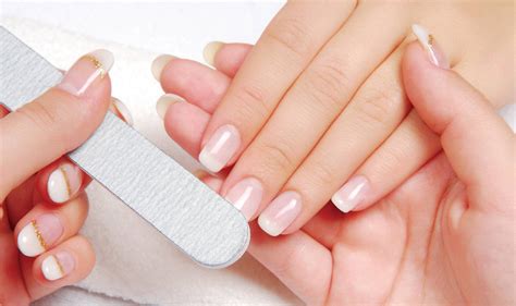 manicure and pedicure golden touch massage and beauty salon