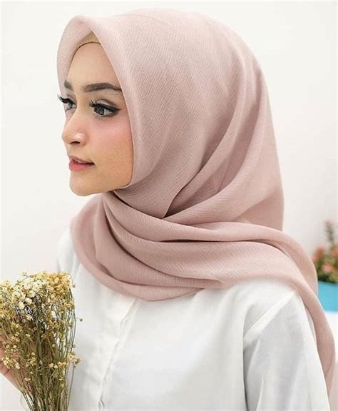 model hijab segi empat terbaru  jilbab gucci