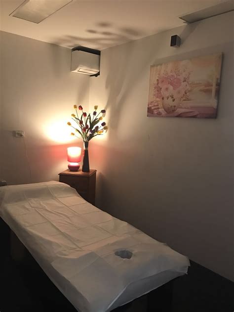 hills angel massage therapy  leabons ln  hills nsw