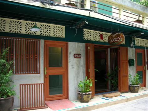 cozy bangkok place hostel in bangkok prices 2020 how to