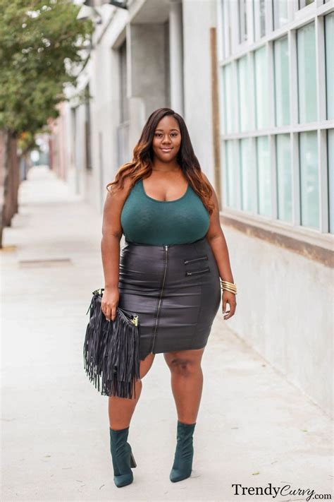 trendy curvy leather skirt outfits stylevore  size leather skirt outfit classy leather