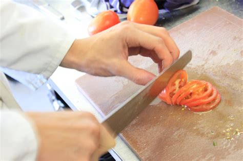 choose   slicing knives buying guide knives academy