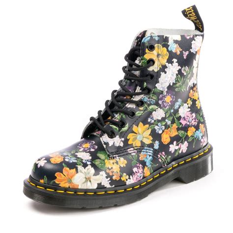 dr martens darcy floral pascal  eye womens boot womens  cho fashion  lifestyle uk