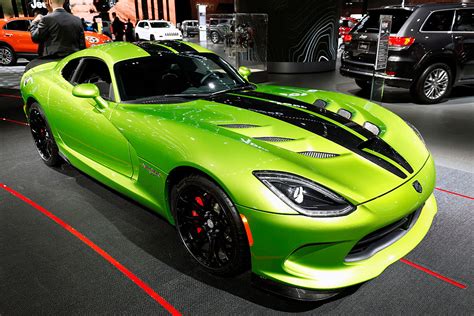 powerful  popular dodge viper disappeared