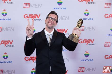 2019 gayvn awards winners circle avn