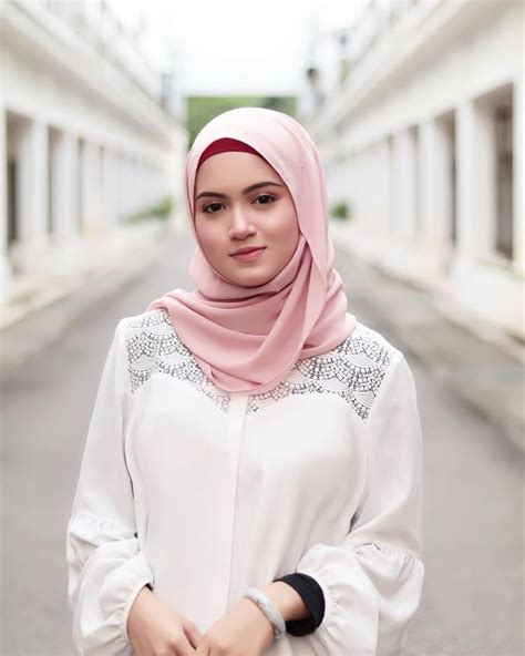 pin oleh dudit   hijaab gaya jilbab gaya hijab hijab chic