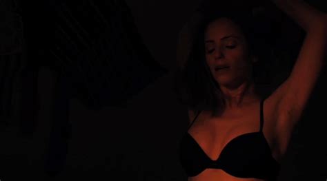 jaime ray newman nude topless sex and naked in the bath