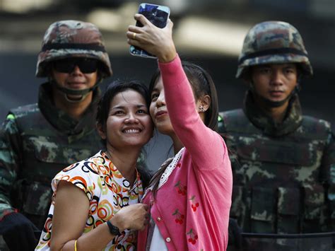 thais warned against taking underboob selfies business