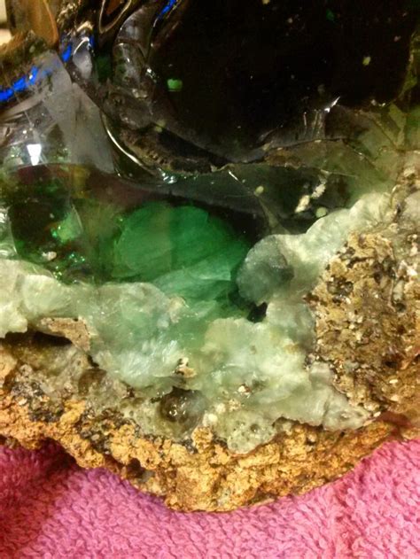crystals minerals minerals green