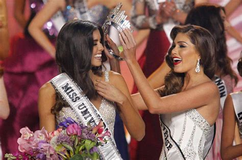 Tears And Tiaras Worlds Sexiest Women Get Feisty At Miss Universe