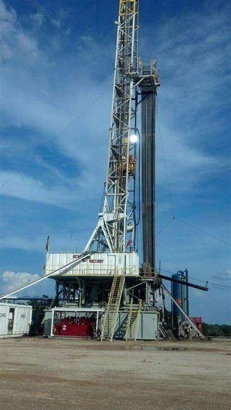 fun  drilling rig oil drilling oilfield