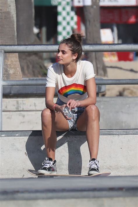 taylor marie hill paparazzi cameltoe photos thefappening cc