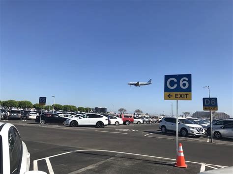 long term parking  lax airport lax parking guide  tots